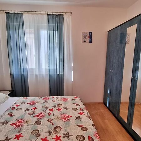 Apartments Slado Omiš Екстериор снимка