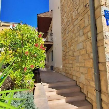 Apartments Slado Omiš Екстериор снимка