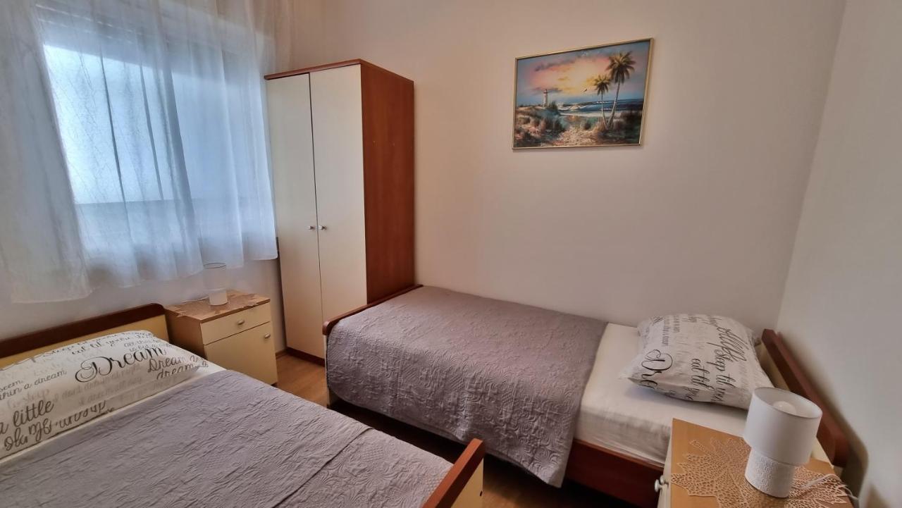 Apartments Slado Omiš Екстериор снимка
