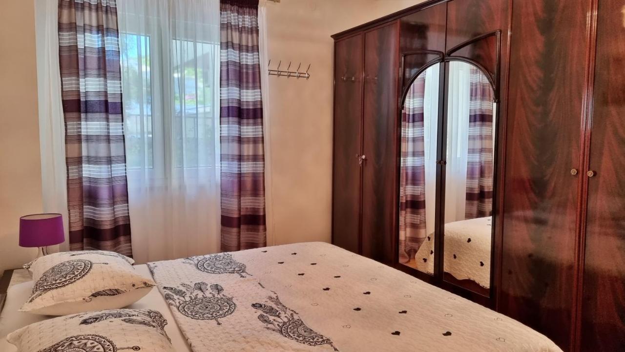 Apartments Slado Omiš Екстериор снимка