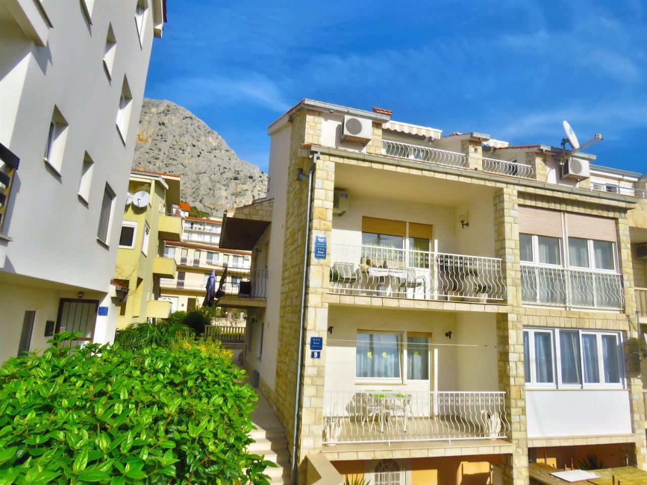 Apartments Slado Omiš Екстериор снимка
