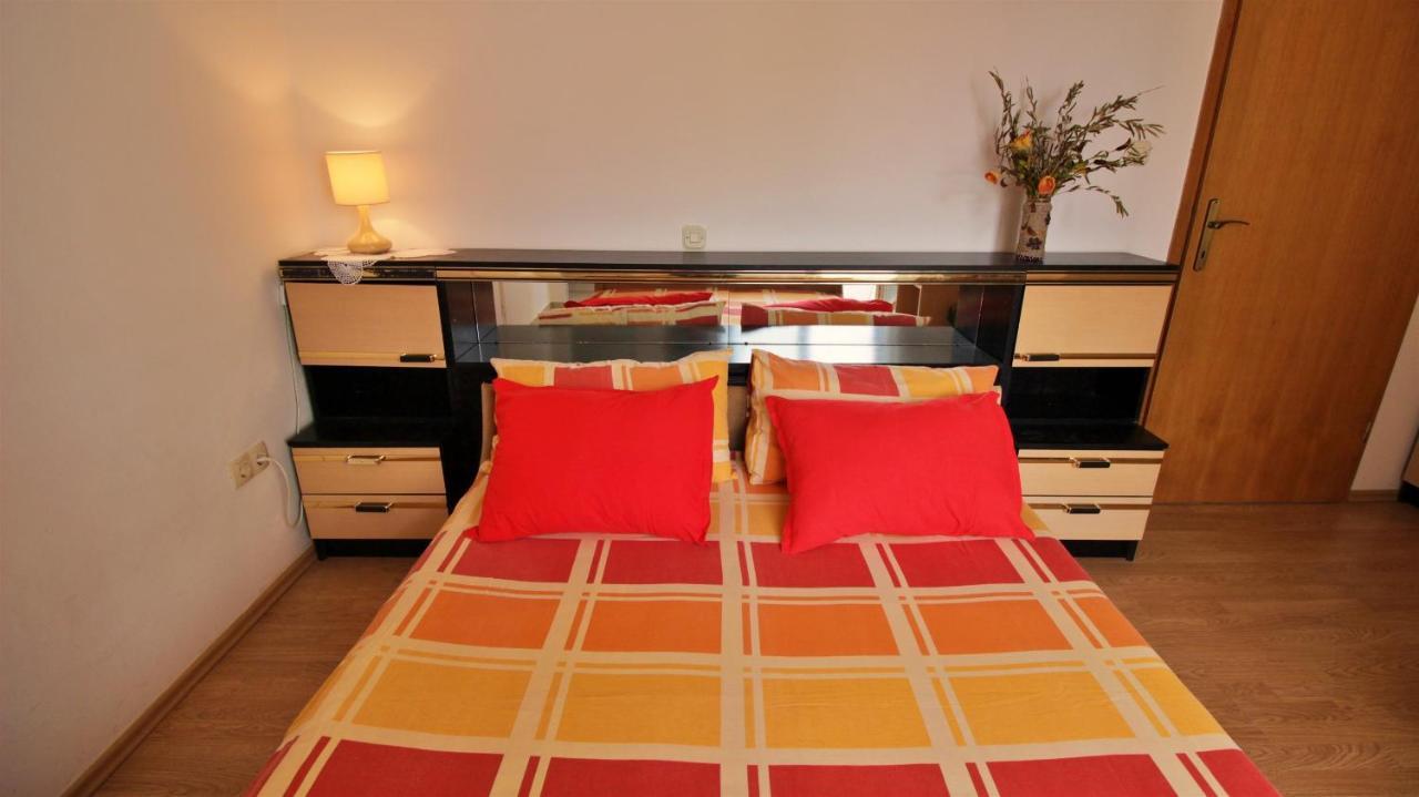 Apartments Slado Omiš Екстериор снимка