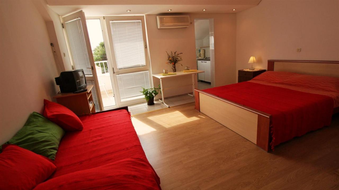 Apartments Slado Omiš Екстериор снимка